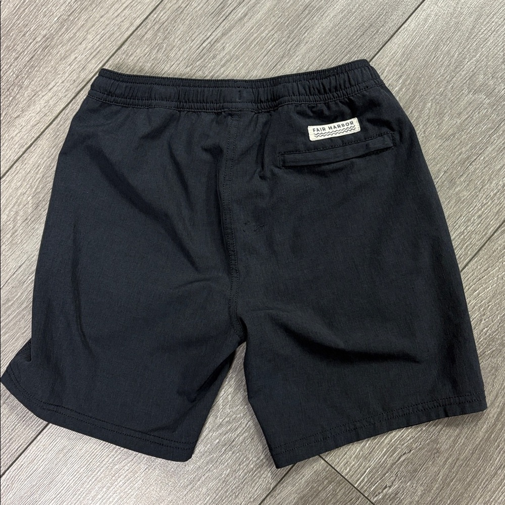 Fair Harbor Boys One Short size M 7/8 with Bonus short! - Picture 9 of 11